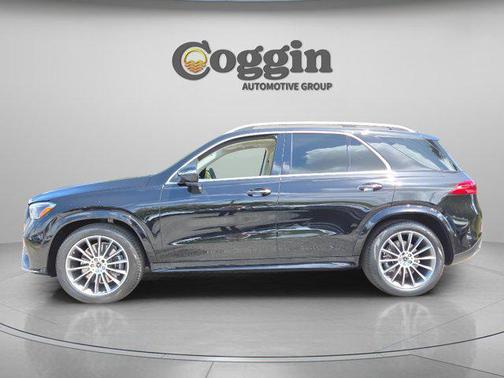Obsidian Black Metallic 2026 Mercedes-Benz GLE 450 4MATIC