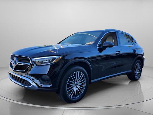 Black 2026 Mercedes-Benz GLC 300 Base