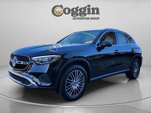 2026 Mercedes-Benz GLC 300 Base