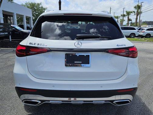 2025 Mercedes-Benz GLC 350e Base