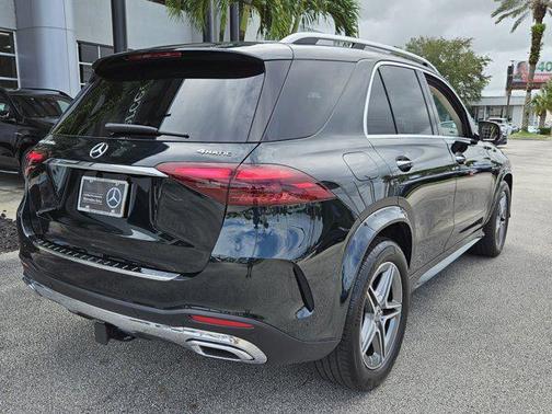2025 Mercedes-Benz GLE 450e 4MATIC