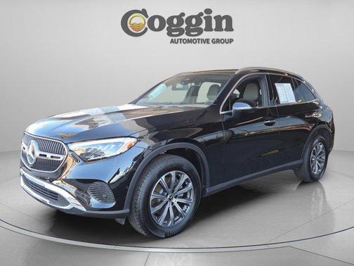 2026 Mercedes-Benz GLC 300 Base