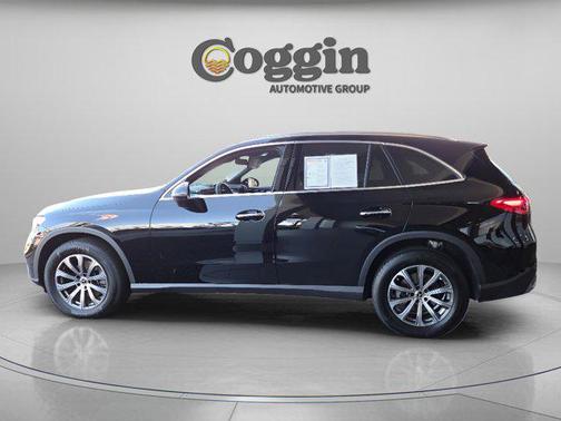 2026 Mercedes-Benz GLC 300 Base