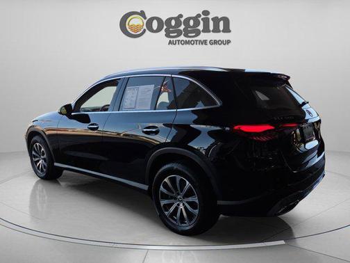 2026 Mercedes-Benz GLC 300 Base