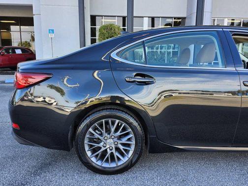 2018 Lexus ES 350 Base