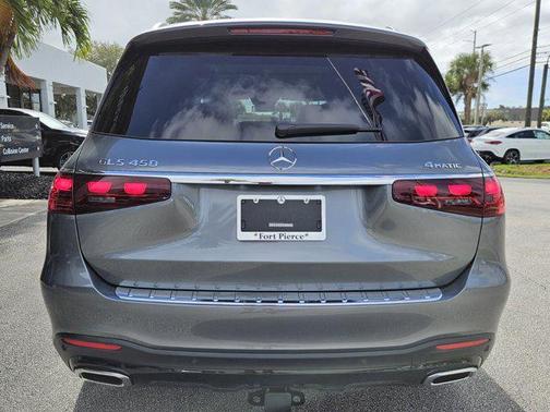 2026 Mercedes-Benz GLS 450 4MATIC