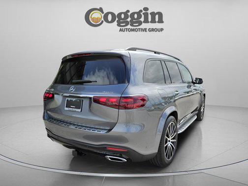 2026 Mercedes-Benz GLS 450 4MATIC