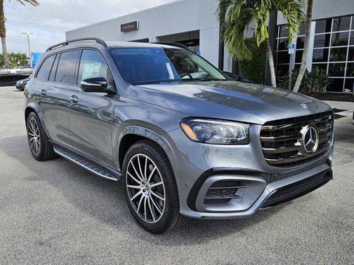 2026 Mercedes-Benz GLS 450 4MATIC