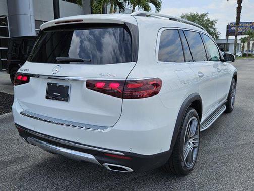 2025 Mercedes-Benz GLS 450 4MATIC
