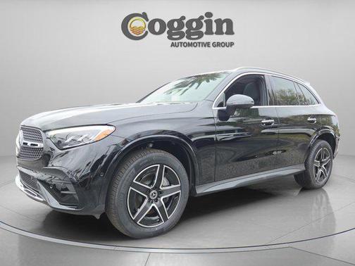 Black 2026 Mercedes-Benz GLC 300 Base