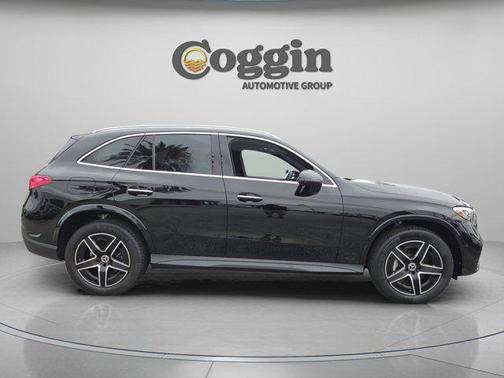 Black 2026 Mercedes-Benz GLC 300 Base