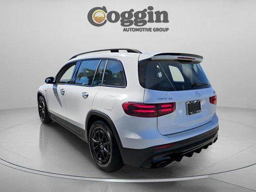 2026 Mercedes-Benz AMG GLB 35 4MATIC