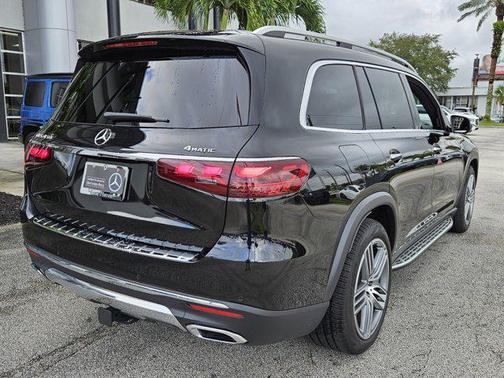 2025 Mercedes-Benz GLS 450 4MATIC