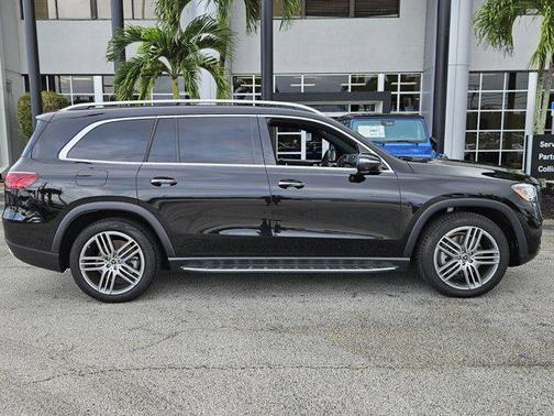 2025 Mercedes-Benz GLS 450 4MATIC