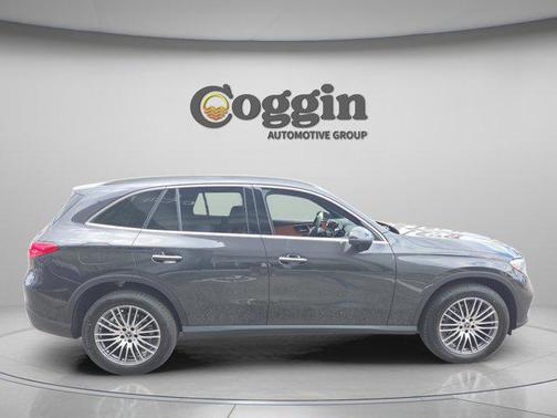 2026 Mercedes-Benz GLC 300 Base