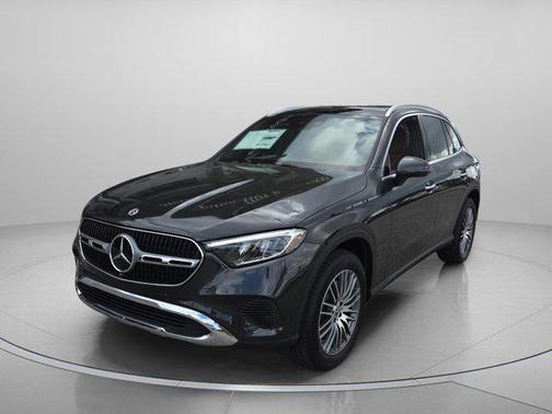 2026 Mercedes-Benz GLC 300 Base