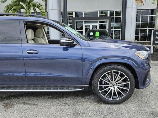 2026 Mercedes-Benz GLS 450 4MATIC