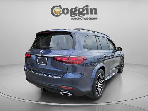 Twilight Blue Metallic 2026 Mercedes-Benz GLS 450 4MATIC