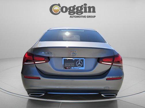 2022 Mercedes-Benz A-Class A 220