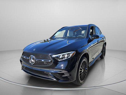 2026 Mercedes-Benz GLC 300 Base