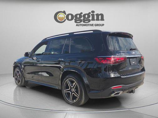 Obsidian Black Metallic 2026 Mercedes-Benz GLS 450 4MATIC