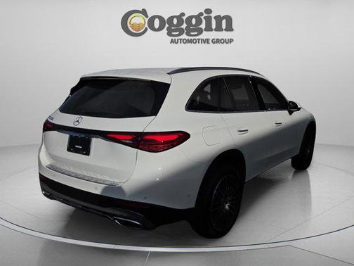 2026 Mercedes-Benz GLC 300 Base