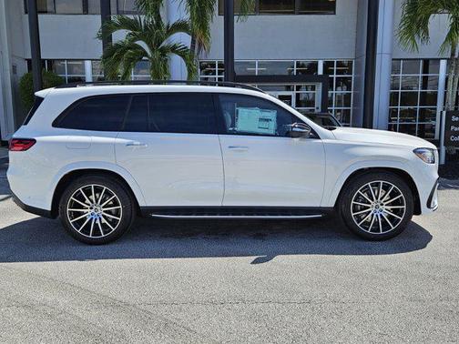 2026 Mercedes-Benz GLS 580 4MATIC