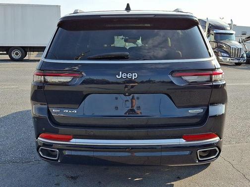 2023 Jeep Grand Cherokee L Summit