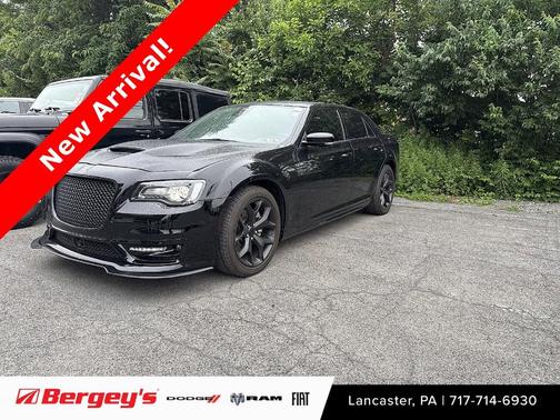 2023 Chrysler 300 S