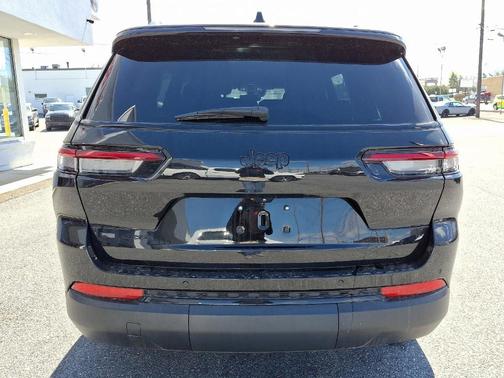 2021 Jeep Grand Cherokee L Laredo