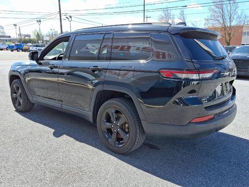 2021 Jeep Grand Cherokee L Laredo