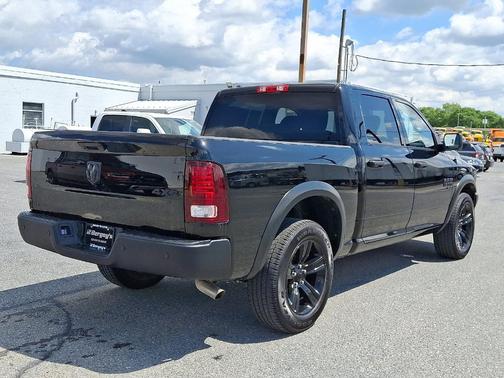 2024 RAM 1500 Classic SLT