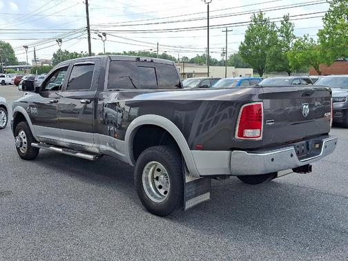 2014 RAM 3500 Laramie