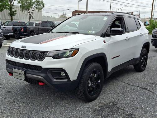 2024 Jeep Compass Trailhawk