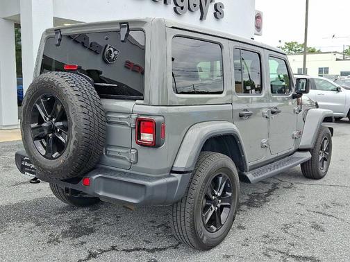 2021 Jeep Wrangler Unlimited Sahara