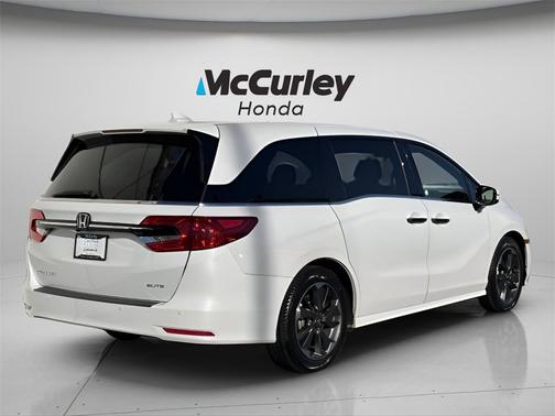 2023 Honda Odyssey 
