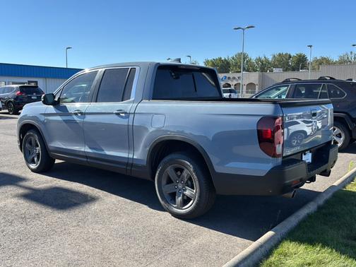 Sonic Gray Pearl 2023 Honda Ridgeline