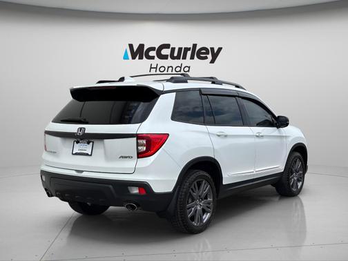 Platinum White Pearl 2021 Honda Passport