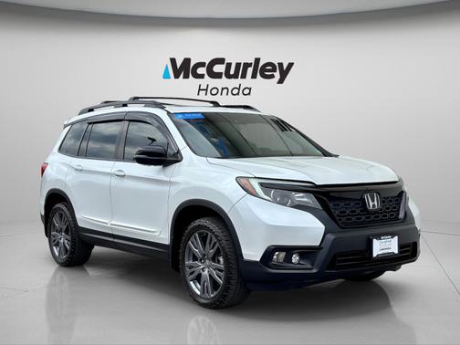 Platinum White Pearl 2021 Honda Passport