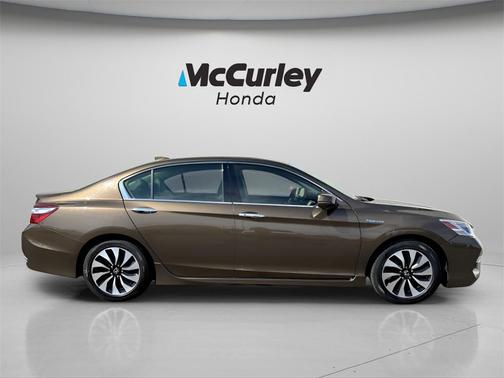 2017 Honda Accord Hybrid 