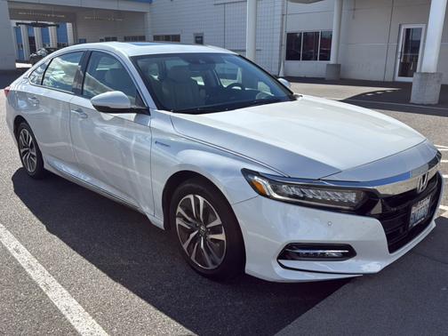 2019 Honda Accord Hybrid 
