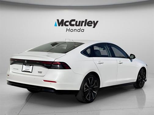 2025 Honda Accord Hybrid