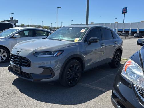 Urban Gray Pearl 2023 Honda HR-V