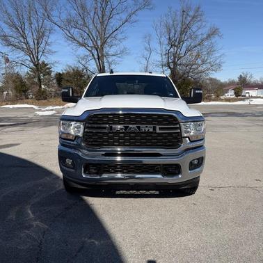 2024 RAM 2500 Big Horn Crew Cab 4x4 8 Box