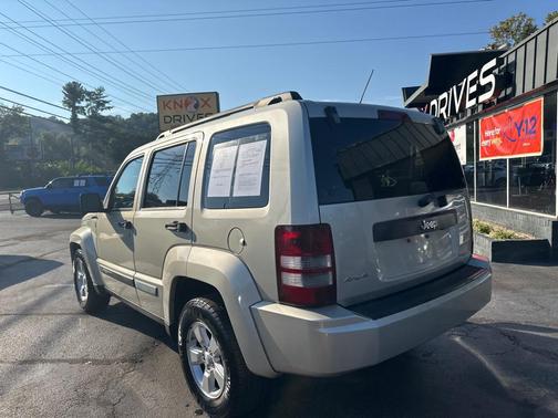 2009 Jeep Liberty Sport