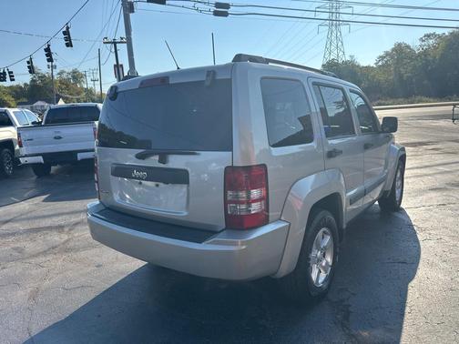 2009 Jeep Liberty Sport