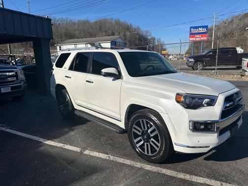 2017 Toyota 4Runner SR5 Premium