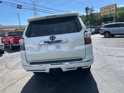 Super White 2016 Toyota 4Runner SR5 Premium