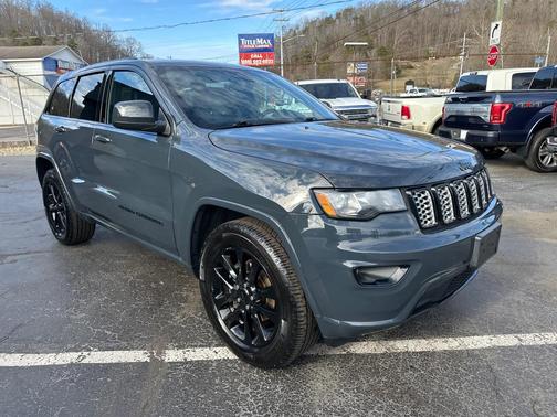 2018 Jeep Grand Cherokee Laredo E