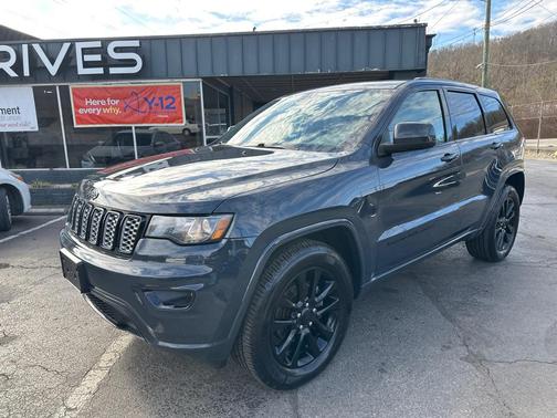 2018 Jeep Grand Cherokee Laredo E